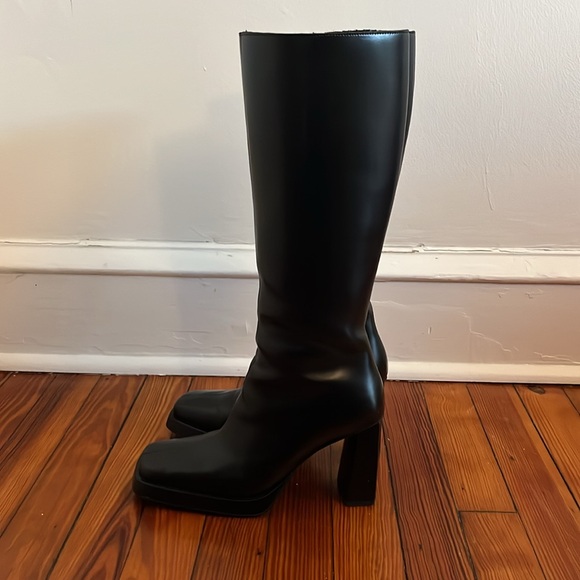 Jeffrey Campbell Taysha Tall Boot - Picture 3 of 14